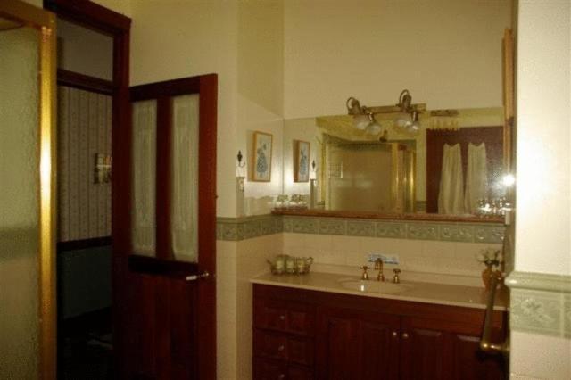 Riviera Bed & Breakfast Gold Coast Buitenkant foto